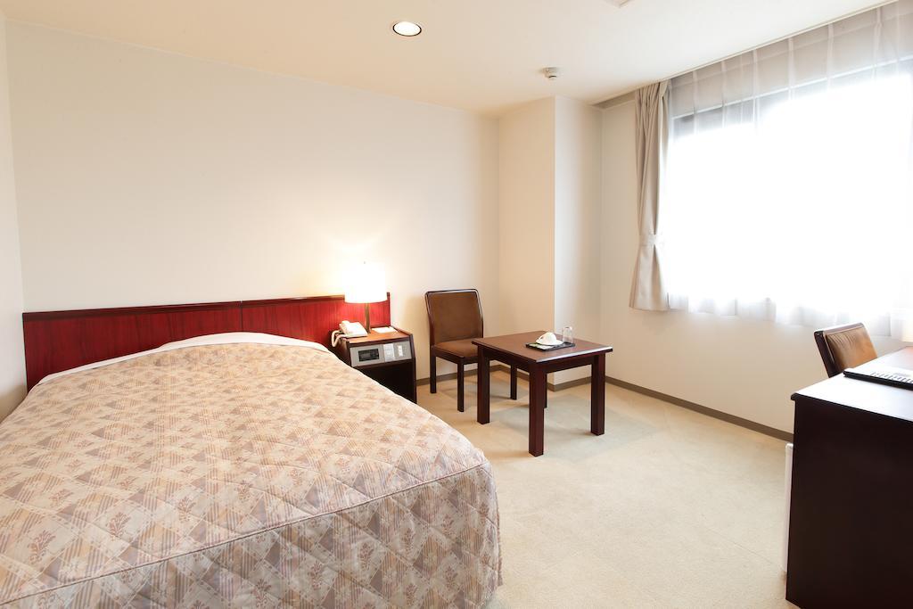Hotel Green Park Sendai Buitenkant foto