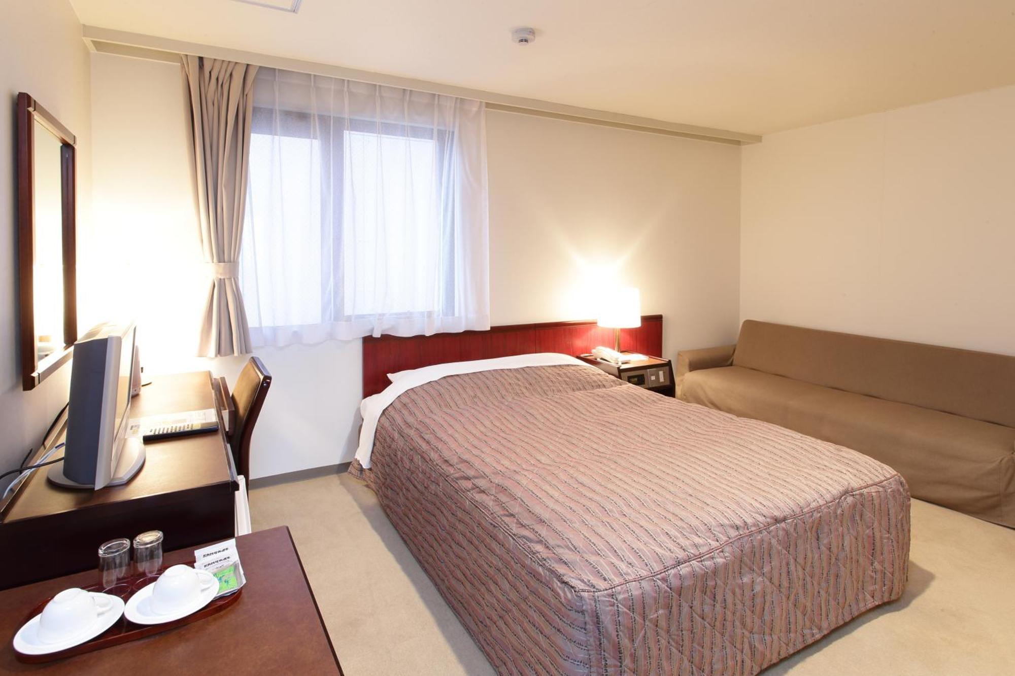 Hotel Green Park Sendai Buitenkant foto