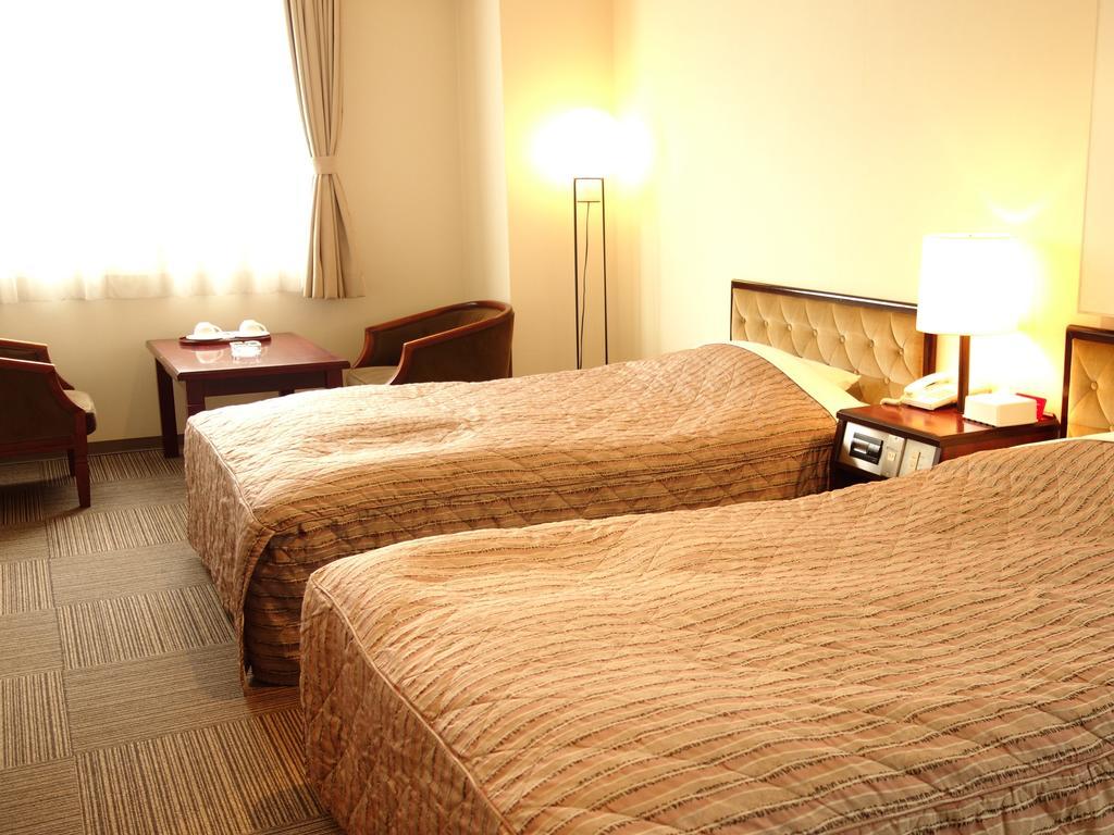 Hotel Green Park Sendai Buitenkant foto