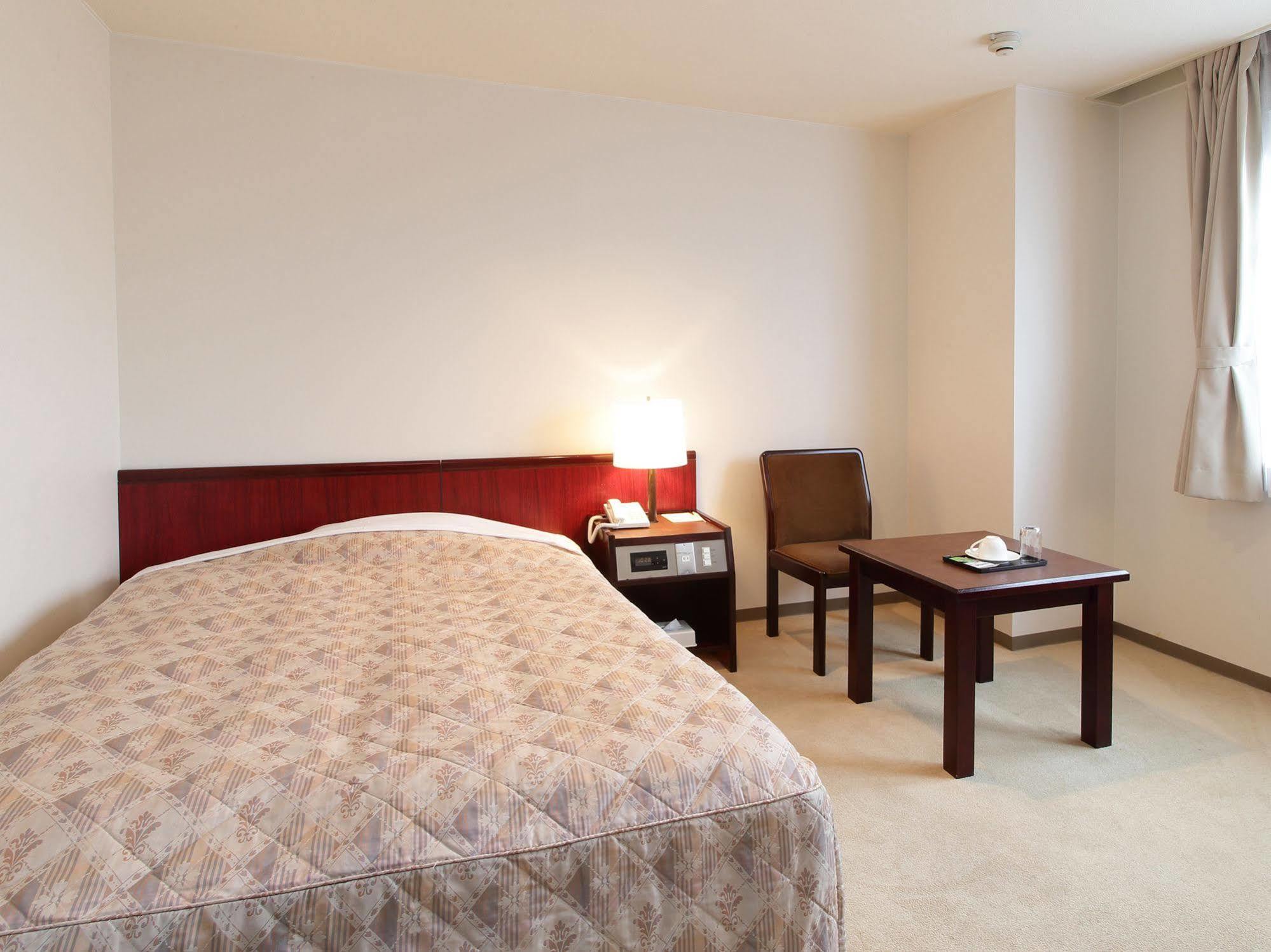 Hotel Green Park Sendai Buitenkant foto