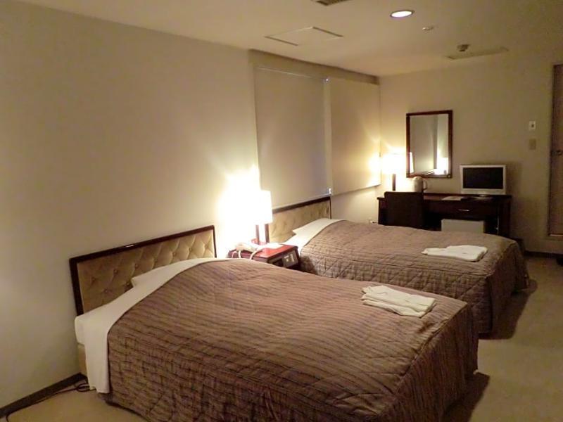 Hotel Green Park Sendai Buitenkant foto